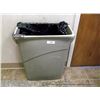Image 1 : WASTEBASKET