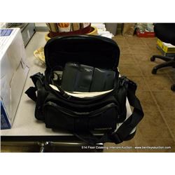 NIKON E990 COOL PIX CAMERA