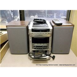 AIWA XR-M7 MICRO COMPAD SYSTEM