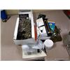 Image 1 : LOT: ASSORTED OFFICE SUPPLIES & LAMPS