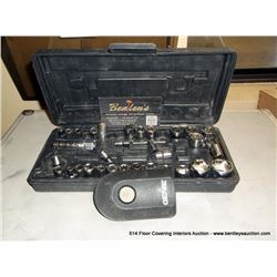 SOCKET SET