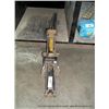 Image 1 : CAR JACK
