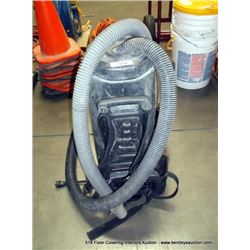 RAVEN PORTABLE VACUUM
