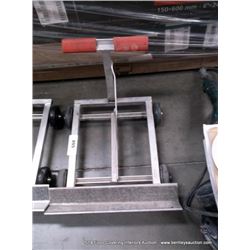 TILE DOLLY