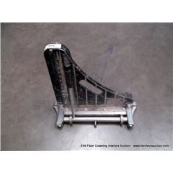ROBERTS 10-900 TILE CUTTER