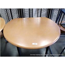 MOBILE ROUND TABLE