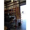Image 1 : WERNER FIA12 FIBERGLASS STEPLADDER 12'