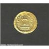Image 2 : Heraclius, 610-641A.D., AV solidus (4.43 g), Constantinople mint. Facing military holding cross/C...