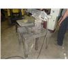 Image 8 : WALKER TURNER / ROCKWELL DELTA RADIAL DRILL PRESS