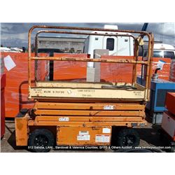 1984 SKY CLIMBER SM-22 131 MANLIFT SCISSOR LIFT 16' 750 LBS (print sequence:) 6738