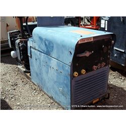 MILLER AEAD200LE JD724222 WELDER (print sequence:) 6758