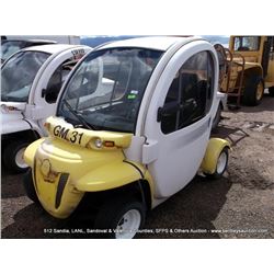 2002 CHRYSLER GEM ELCETRIC 2-PASSENGER CART 3459 MILES HOURS # 5ASAG27422F020170 1 KEY (print sequen