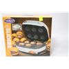 Image 1 : NEW NOSTALGIA  ELECTRICS  6 CAPACITY MINI BURGER