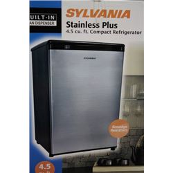 NEW SYLVANIA 4.5 CU-FT COMPACT REFRIGERATOR