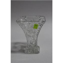 PINWHEEL CRYSTAL VASE
