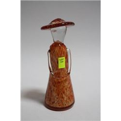 ORIENTAL ART GLASS FIGURINE