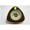 Image 1 : BAROMETER