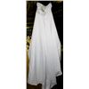 Image 2 : WEDDING DRESS SIZE:UNKNOWN