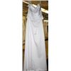 Image 1 : WHITE WEDDING DRESS SIZE: 10