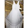 Image 1 : WHITE WEDDING DRESS SIZE: UNKNOWN