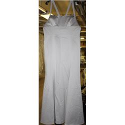 ALFRED ANGELO BRIDAL DRESS SIZE: 18