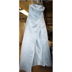 LIGHT BLUE BRIDAL DRESS SIZE: 10