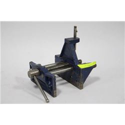 WOOD BENCH VISE