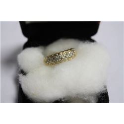 10K GOLD RING WITH 25 SMALL CUT DIAMONDS