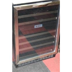 DANBY BLACK AND STAINLESS WINE CHILLER