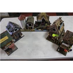 LOT OF 6 VARIOUS BIRDHOUSES