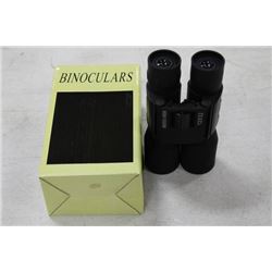 PAIR OF NEW 12 X 32 BINOCULARS