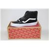 Image 1 : PAIR OF NEW VANS SHOES MENS SIZE 7