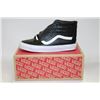 Image 1 : PAIR OF NEW VANS SHOES MENS SIZE 8