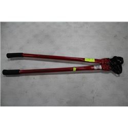 RED CHAIN PLIERS