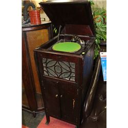 ANTIQUE PHONOGRAPH NO CRANK