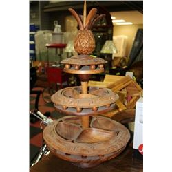 VINTAGE WOOD CARVED PARTY TRAY