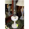 Image 1 : VINTAGE MILK GLASS ALLADIN OIL LAMP