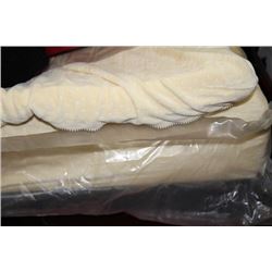 QU SIZE MEMORY FOAM TOP MATTRESS