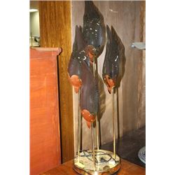 VINTAGE GLASS LEAF LAMP