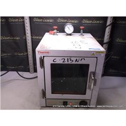 THERMO SCIENTIFIC 5831 VACUUM OVEN