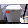 Image 1 : GOLDSTAR GR-051SF ICE BOX