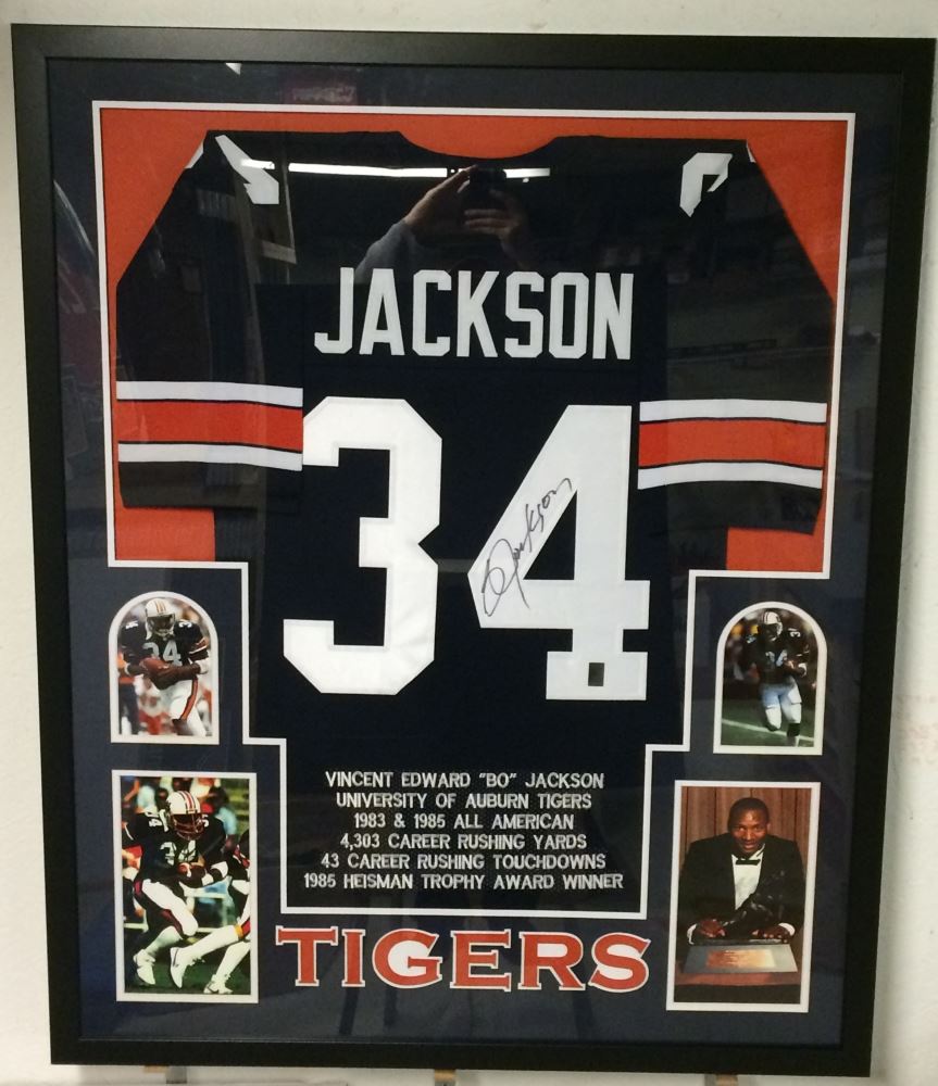 bo jackson signed auburn jersey