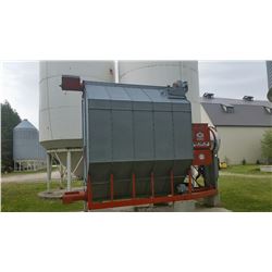 Farm Fans Grain Dryer M# AB250A 250bu S# 2517