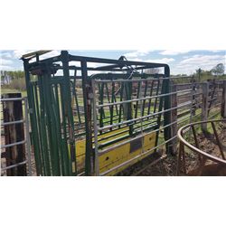Cattle Squeeze Chute