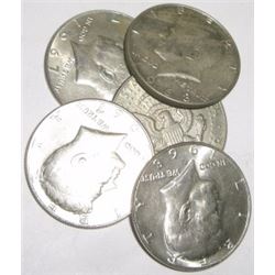 5 TOTAL SILVER KENNEDY HALF DOLLARS *MIXED DATES & GRADES*!! SILVER HALF DOLLARS CAME OUT OF SAFE!!