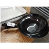 Image 1 : 2 Wok Pans - 2 Times the Money