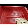 Image 2 : Rubbermaid Ice Bin