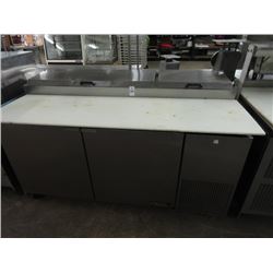 True 2-Door Refrigerated Pizza Prep 38deg