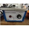 Image 2 : Magnetic Stirrer - 2 x The Money