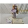 Image 3 : HERITAGE SIGNATURE PRAYING GIRL DOLL JESSICA